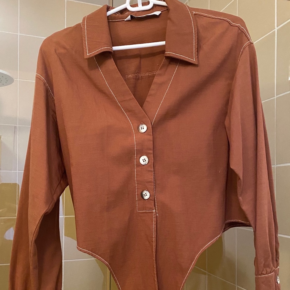 Rust colored Zara shirt